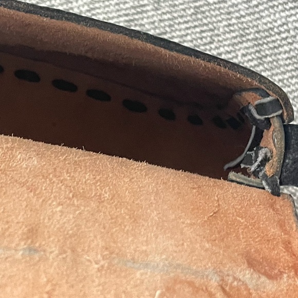 Structured Blue Leather Shoulder Bag with Floral Hand Painted Details Gold Hinge - Picture 16 of 16